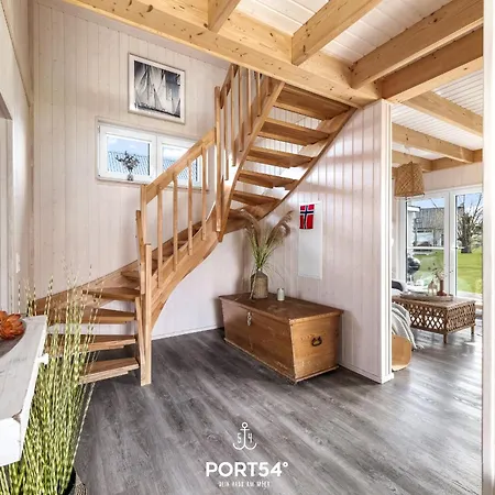 Haus Meerzeit بيت للعطل