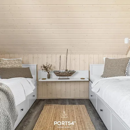Haus Meerzeit بيت للعطل أوبلينتيز