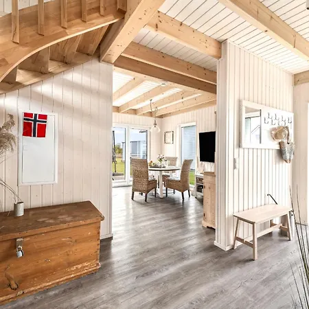 Haus Meerzeit بيت للعطل